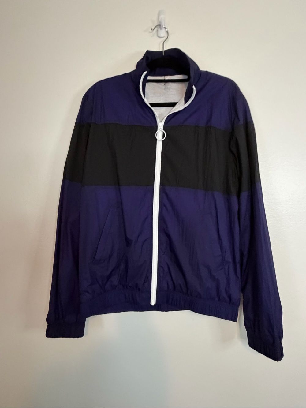 American Apparel Track Jacket Men Size Med Full Zip Windbreaker Blue/Black Nylon